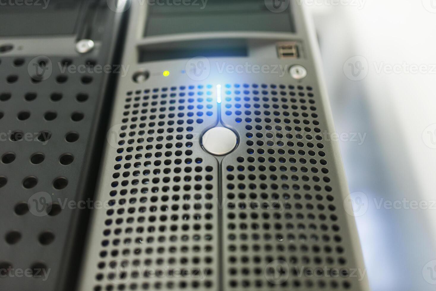 server computer should be high performance, stable, able to serve a large photo