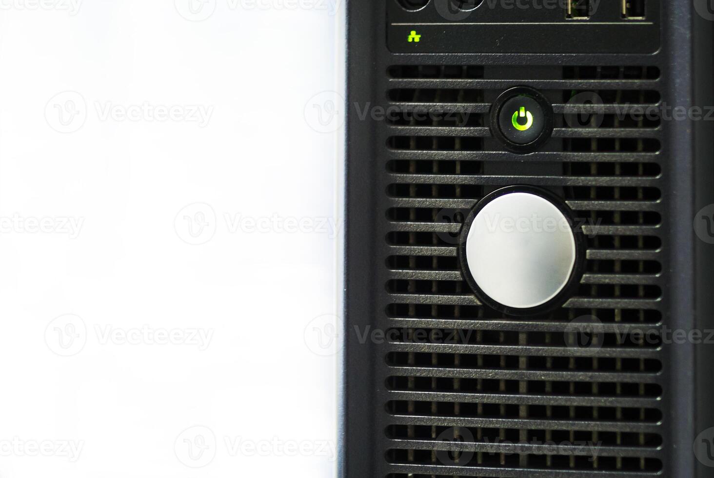 server computer should be high performance, stable, able to serve a large photo