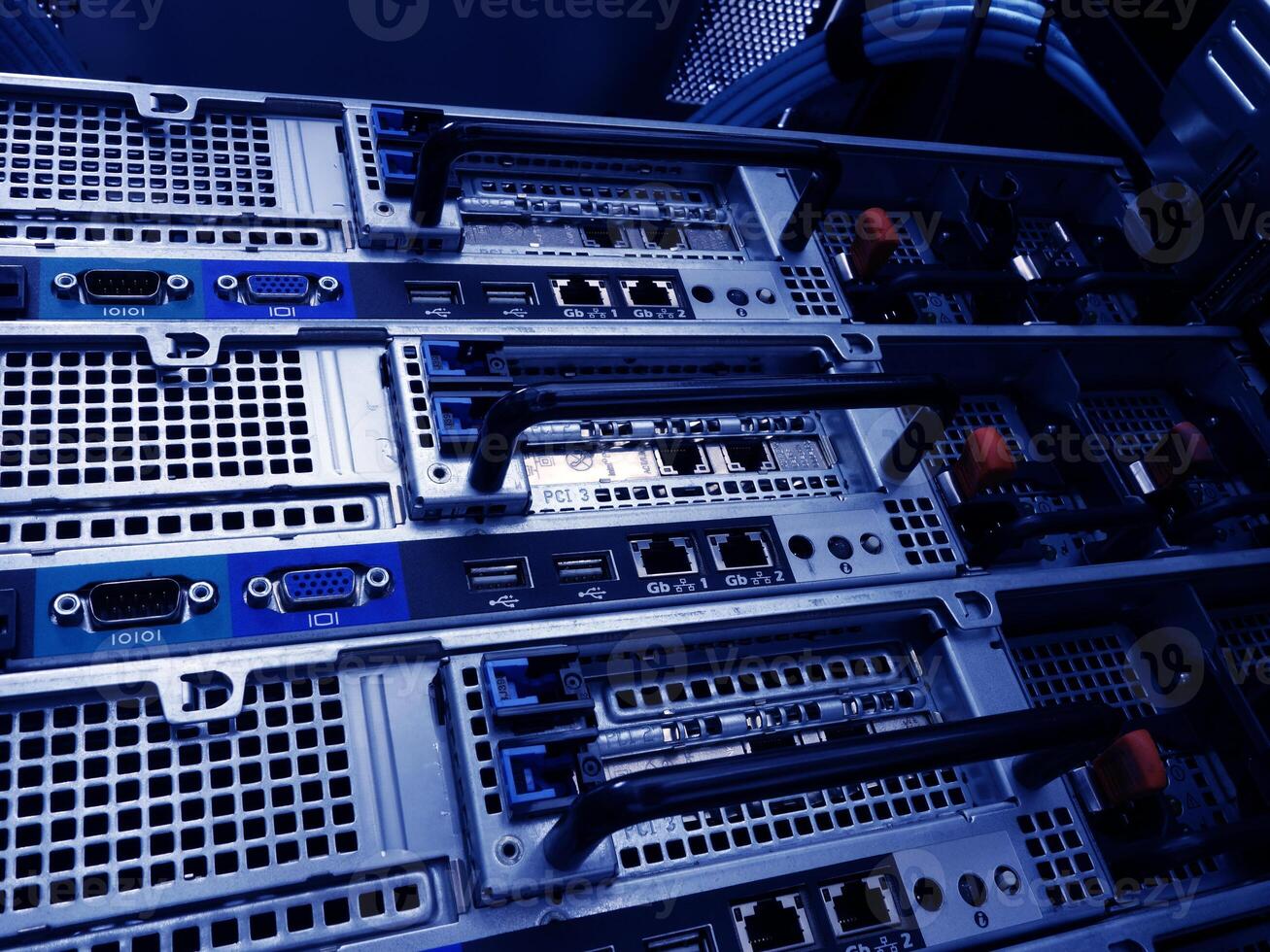 server computer should be high performance, stable, able to serve a large photo