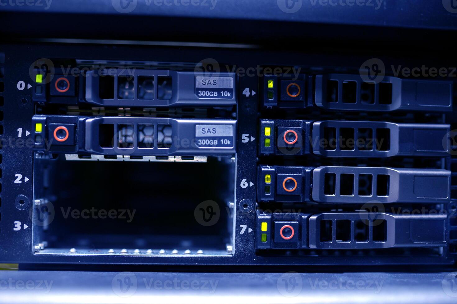 server computer should be high performance, stable, able to serve a large photo