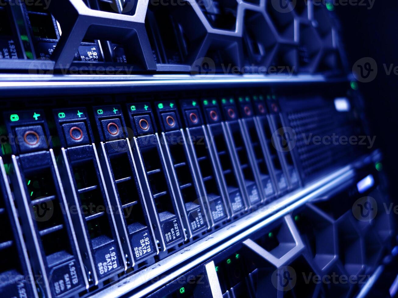 server computer should be high performance, stable, able to serve a large photo