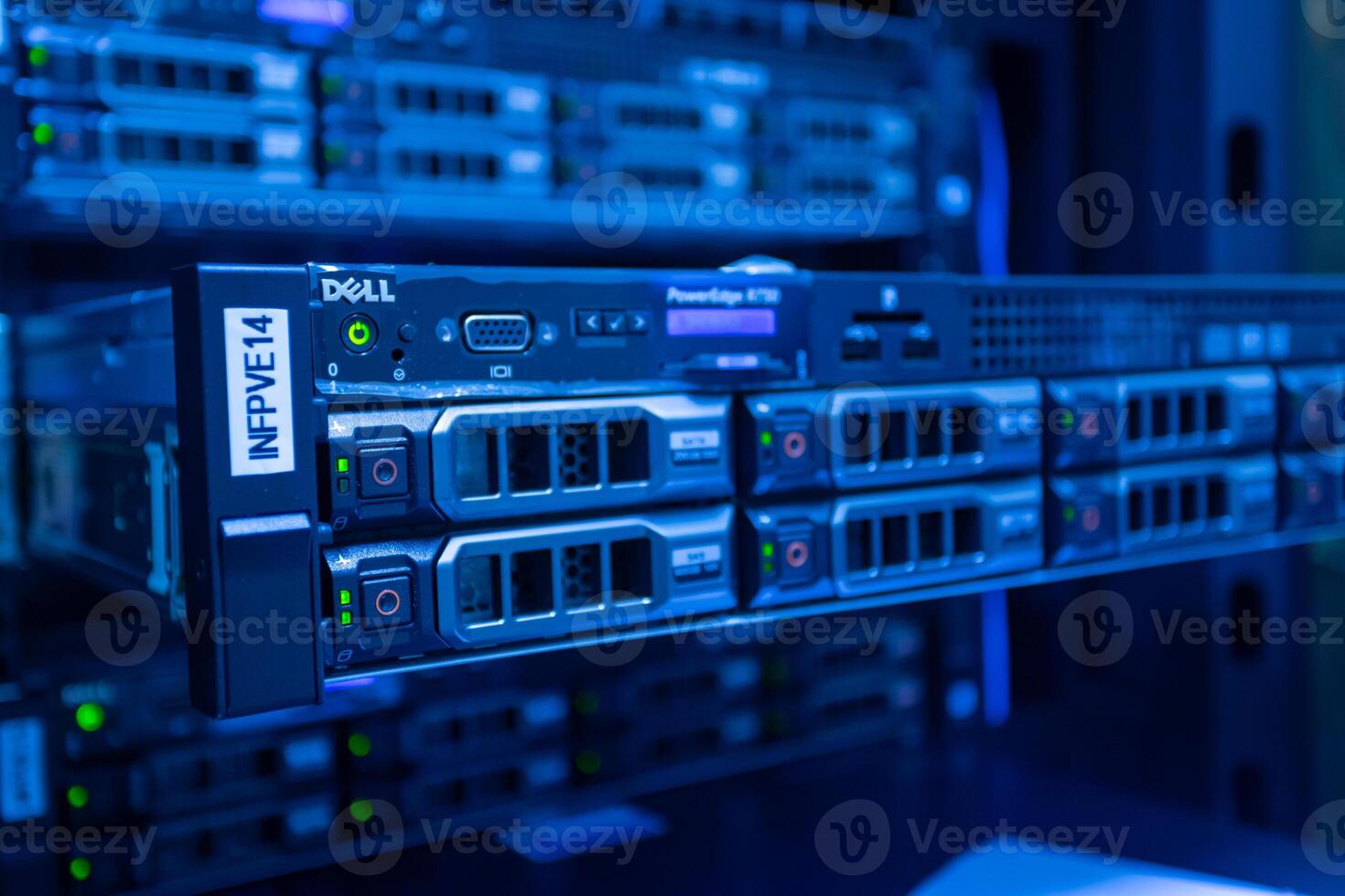 server computer should be high performance, stable, able to serve a large photo