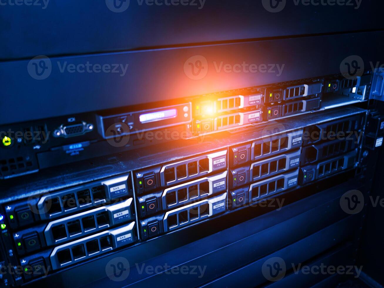 server computer should be high performance, stable, able to serve a large photo