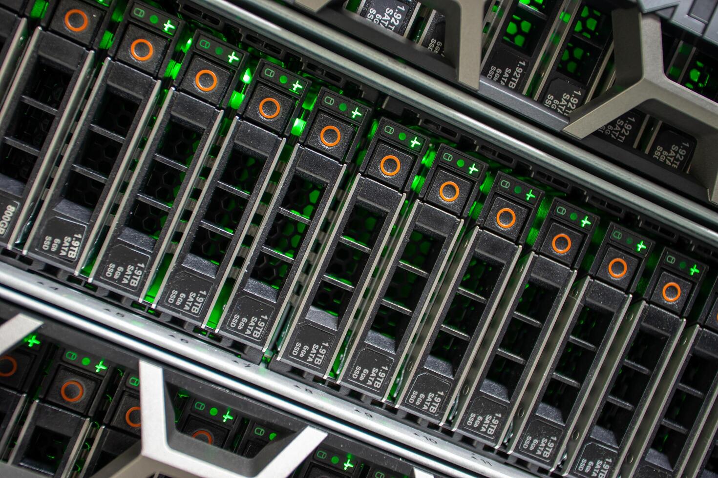 server computer should be high performance, stable, able to serve a large photo