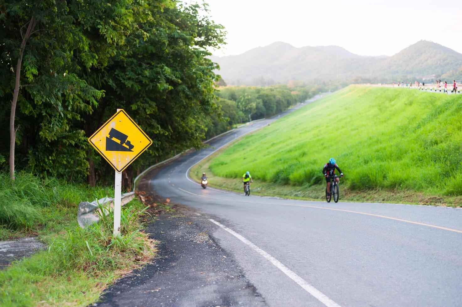 Steep sign symbol warning dangerous photo