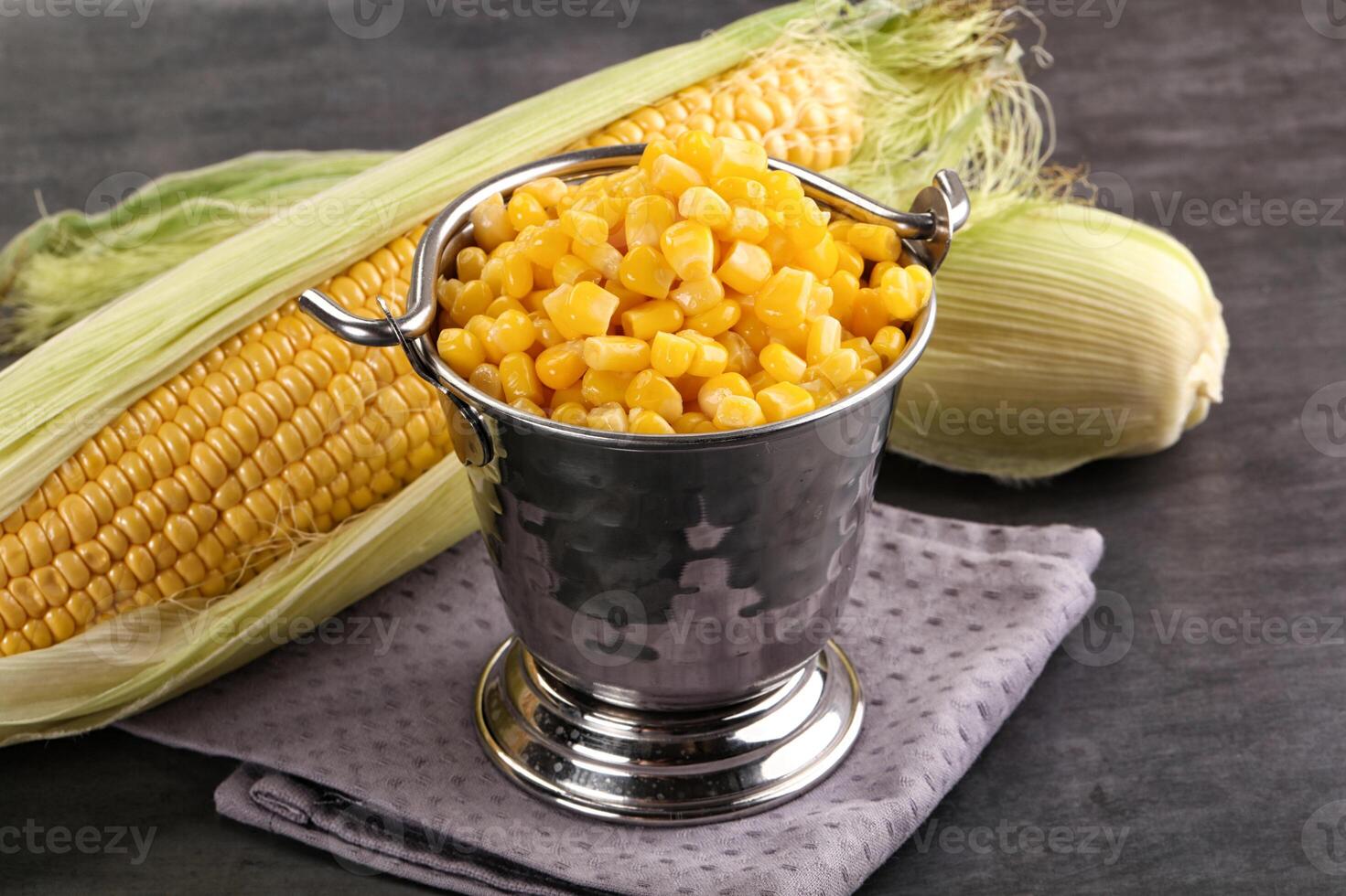 Canned sweet young corn grain photo