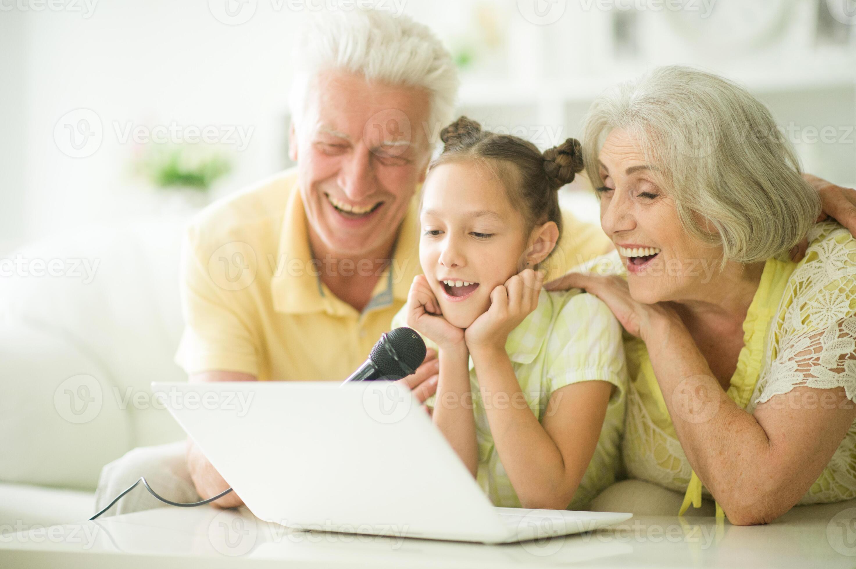 happy grandparents song karaoke