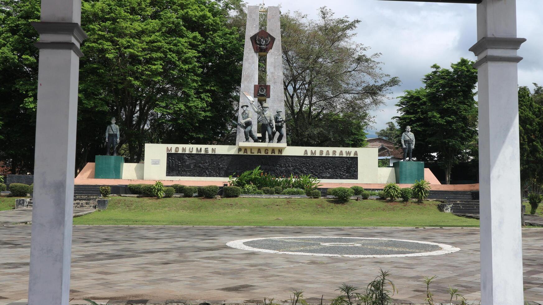 Semarang, 8 Okt - Photo of Palagan Ambarawa Monument on a sunny morning. The Palagan Ambarawa Monument is one of the tourist destinations in the city of Ambarawa.