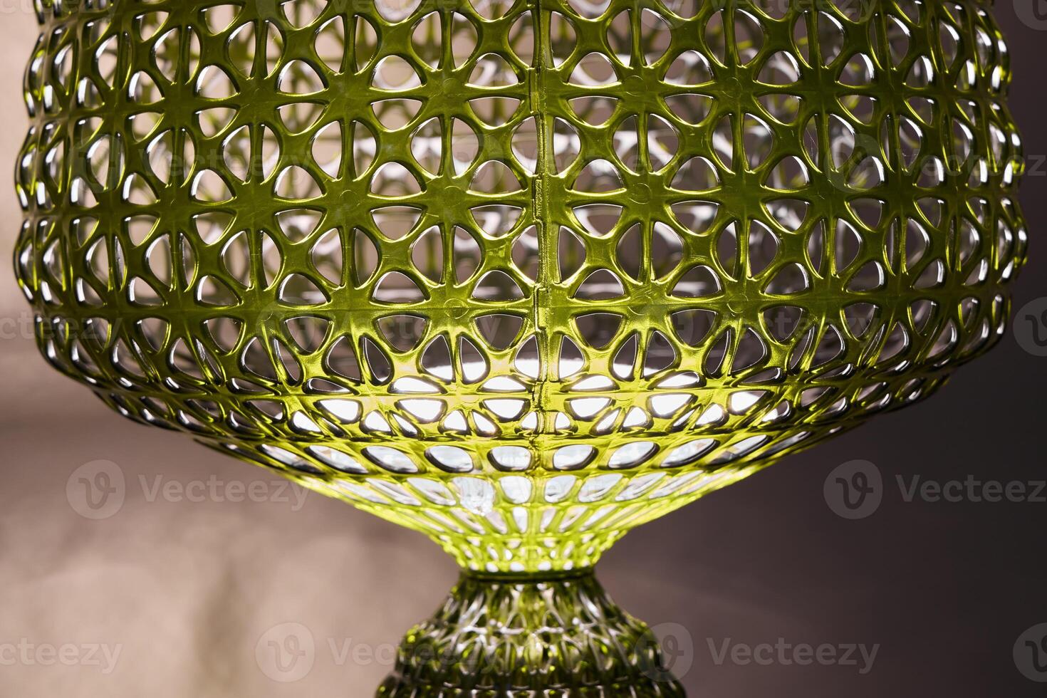 A Stylish and Elegant Green Decorative Lamp Featuring an Intricate Design for Your Home photo
