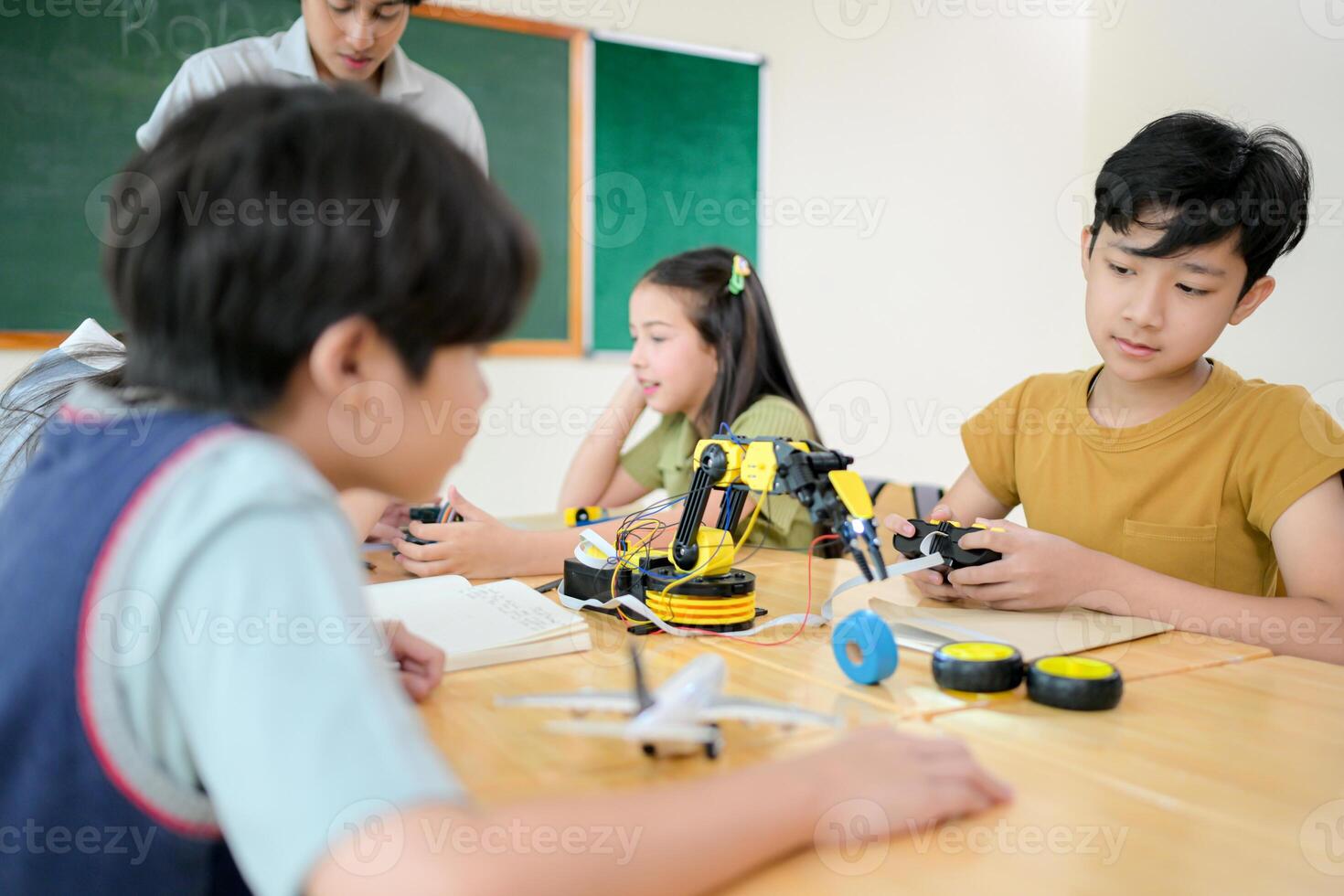 STEM Class, Teacher and students in basic engineering classroom photo