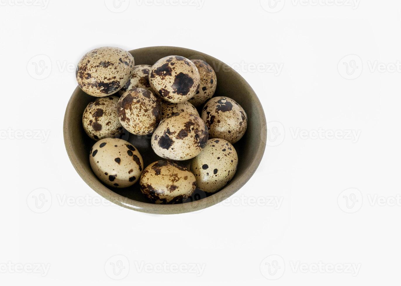 dish of Quails eggs photo