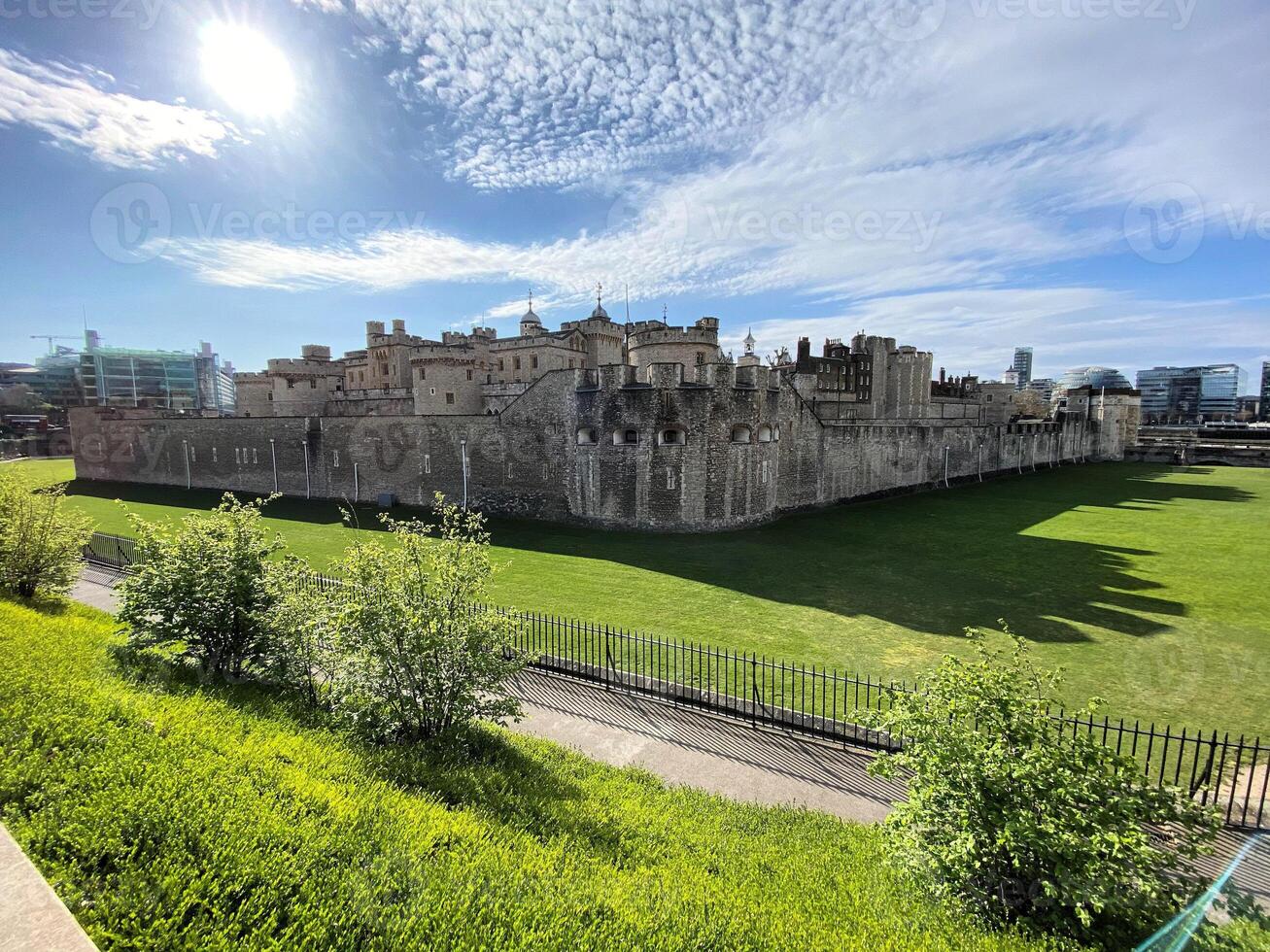 The tower of london, london, england photo