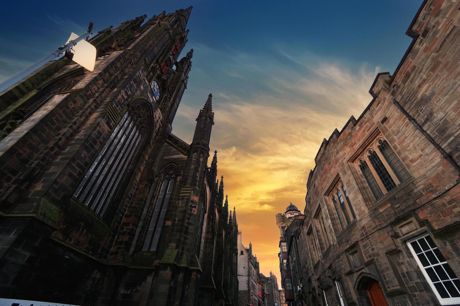 Edinburgh , Scotland - November 26, 2024, The Royal Miles Street in the heart of Edinburgh old towns. photo