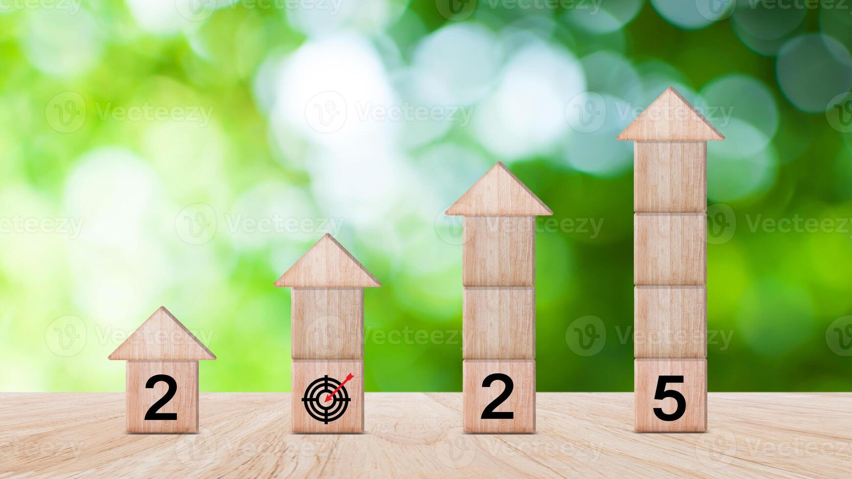 2025 goal plan action, Business plan and strategies, Annual plan and development for achieving golas, Goal achievement and challenge success in 2025 on wooden cube photo