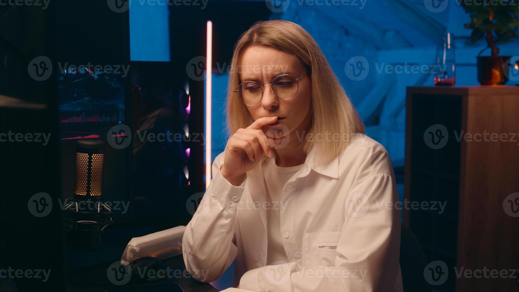 Thinking girl woman Caucasian businesswoman crypto currency trader broker female programmer computer work night late home bitcoin trading business stock graph analyze come up idea plan insight happy photo