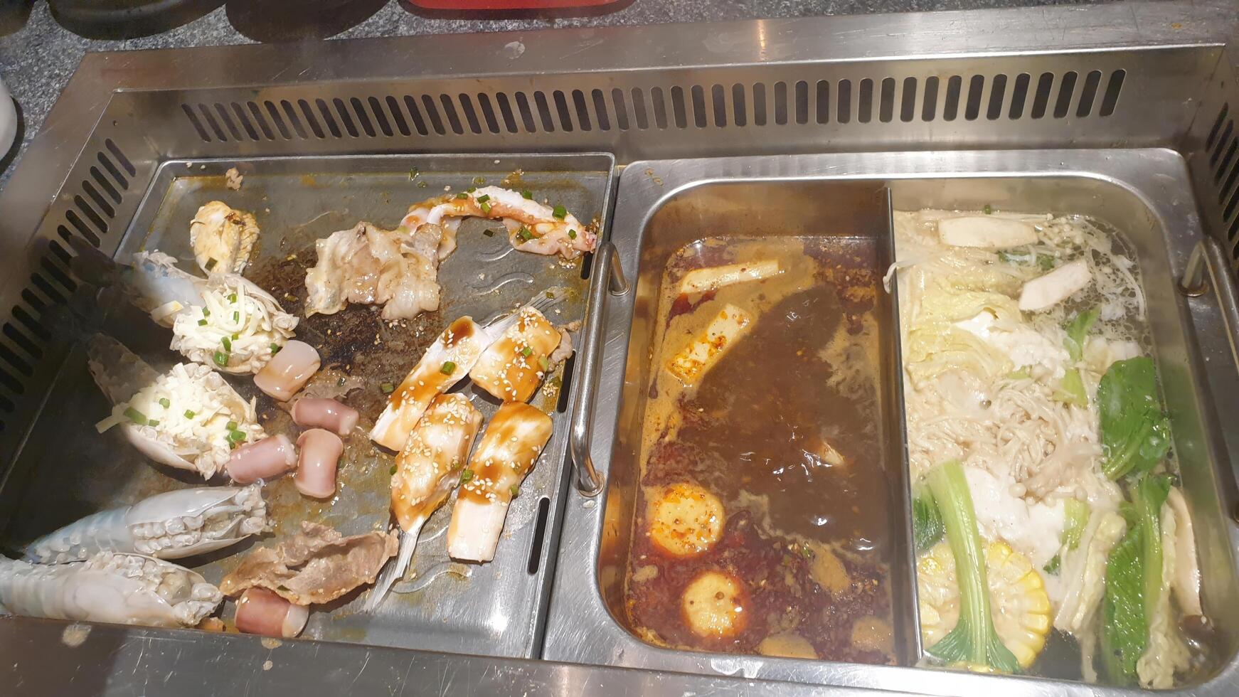Delicious seafood and vegetable feast restaurant buffet culinary experience indoor dining top view gastronomic delight photo