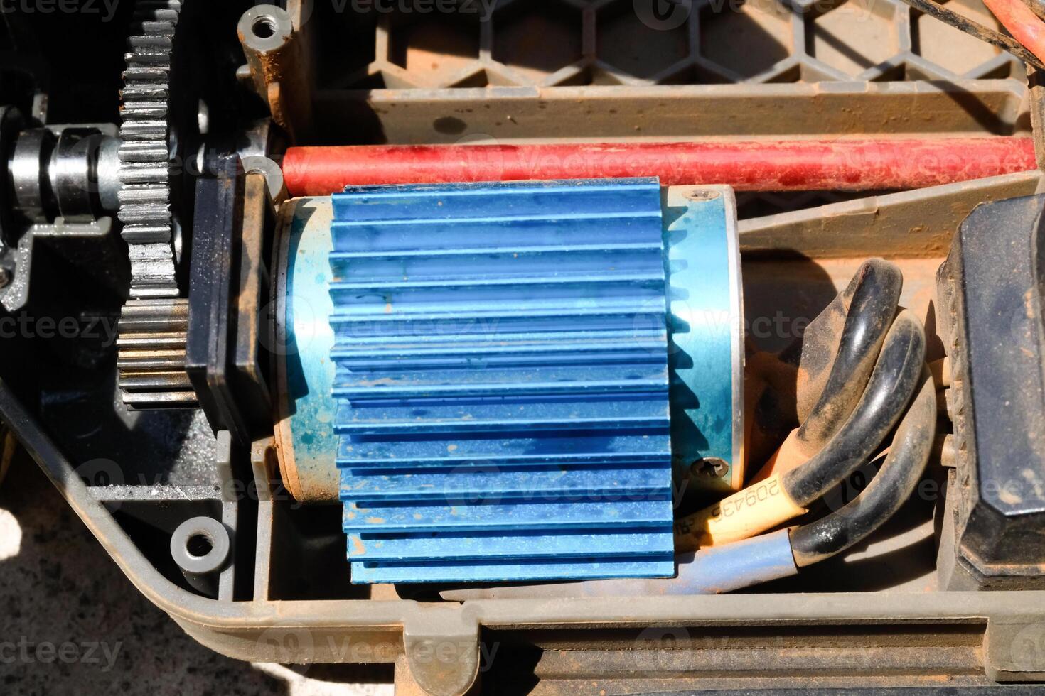 Remote Control Car Brushless Motors Part in blue Color. Blue Brushless Dinamo with heatsink powered by 3700KV with speeds up to 60 Kmhour. Toy Parts. Hobbies and leisures. photo