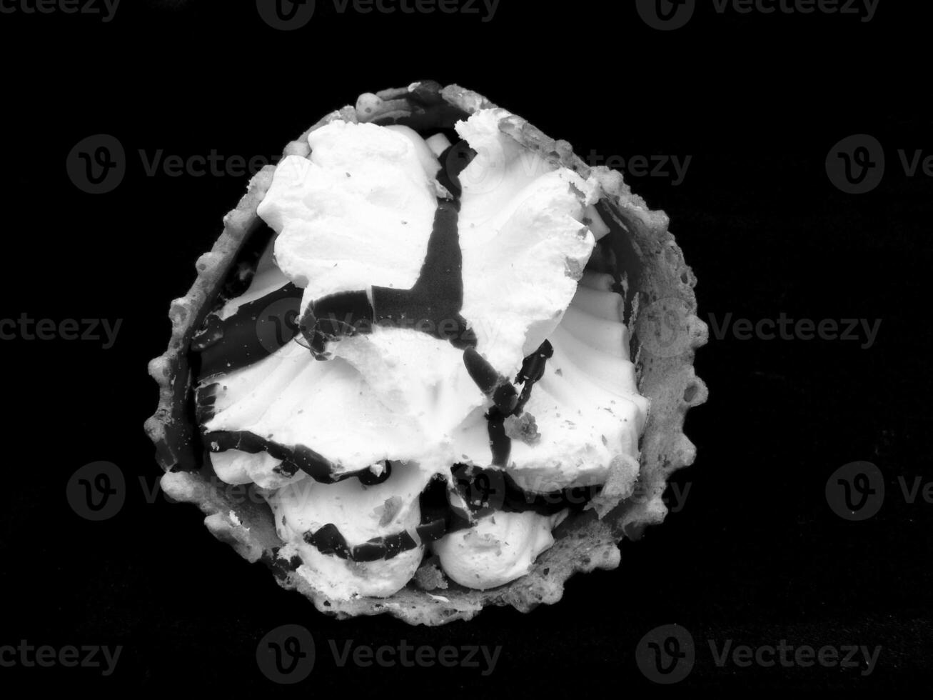 Delicious Dairy Cream Ingredient for Baked Goods and Recipes photo