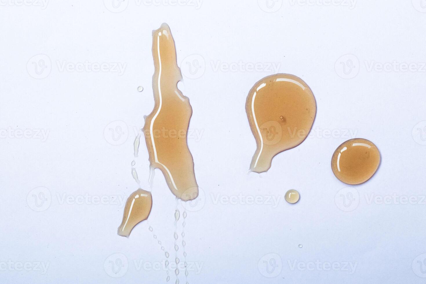Maple syrup isolated on white background photo