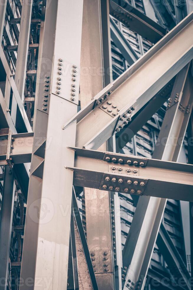 Bridge frame closeup photo