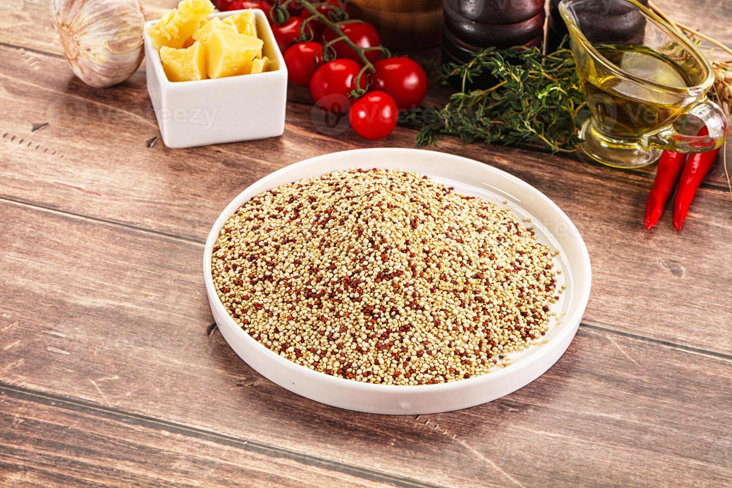 Raw dry quinoa seeds cereal photo