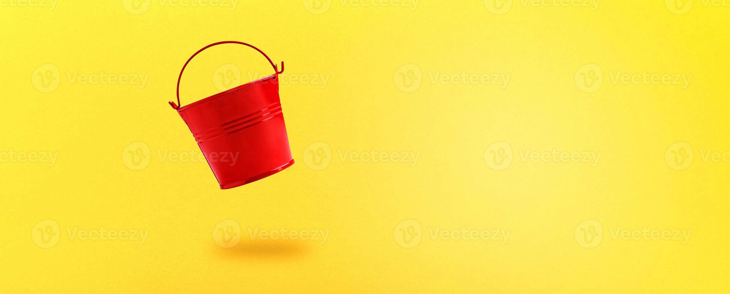 red bucket panoramic mockup photo