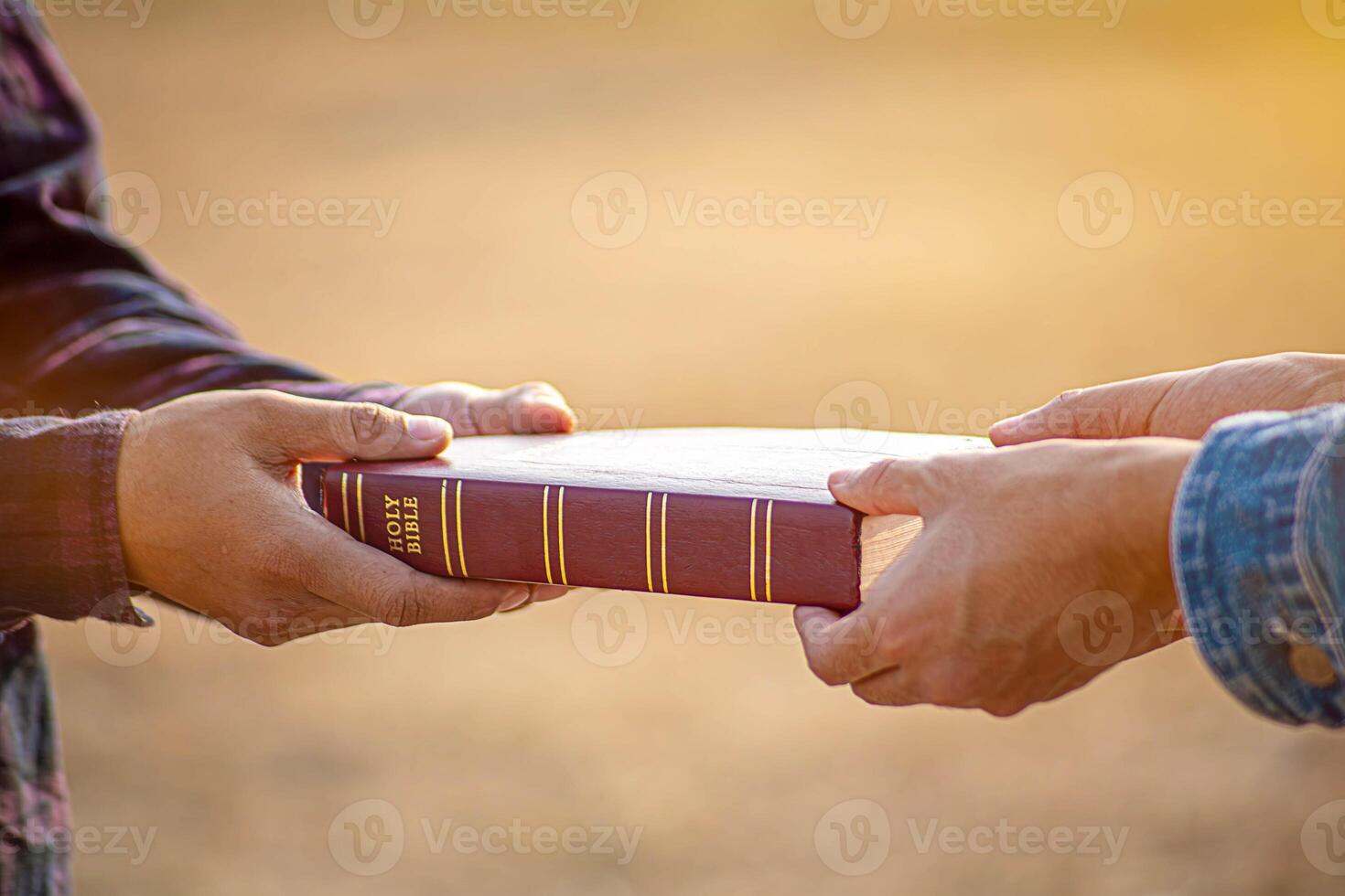 People Share the Bible with their Friends photo