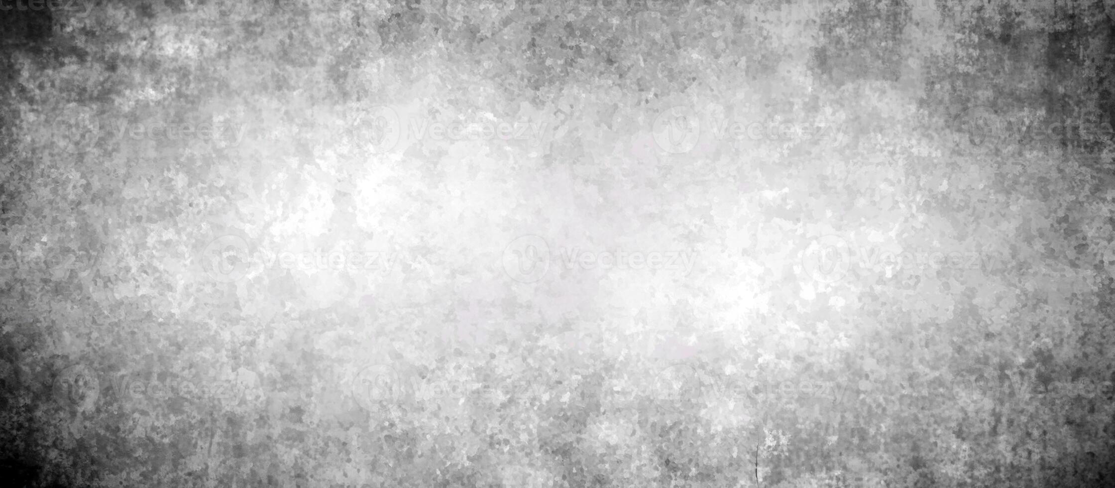 Subtle grayscale grunge texture with a gradient effect, versatile for backgrounds and modern design projects. photo