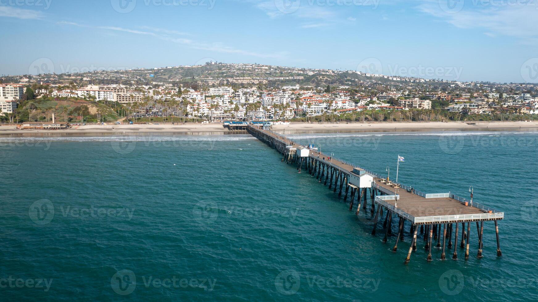 Coastline of San Clemente, California, with its scenic pier and beautiful ocean views photo