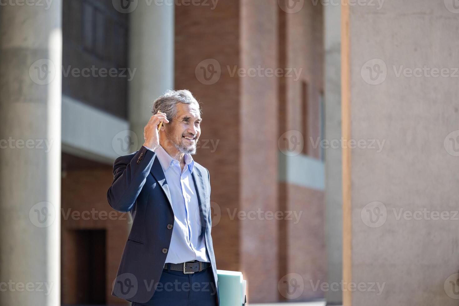 Senior executive managing director is answering call from shareholder for global business expansion and professional marketing strategy in stock market investment concept photo