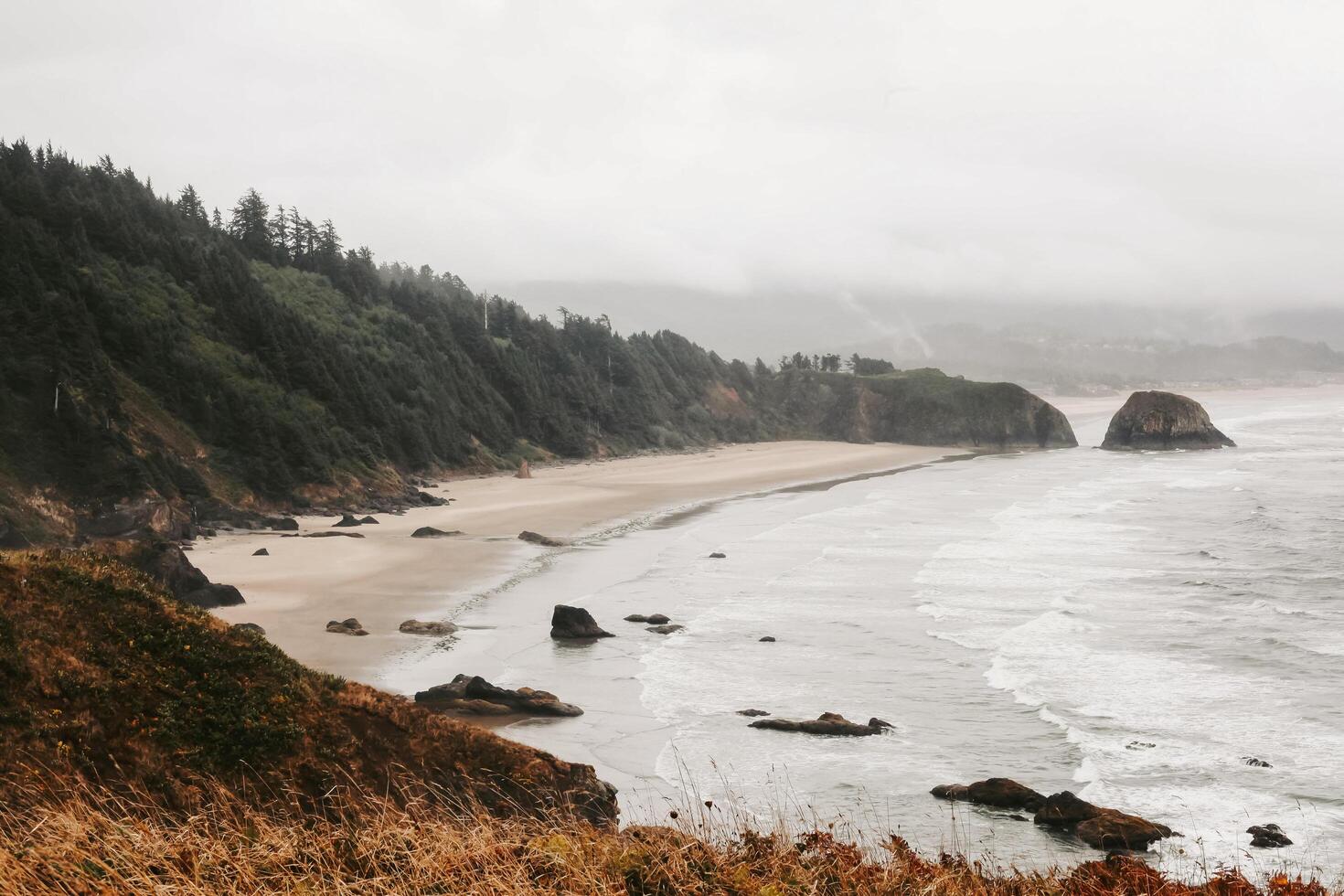 Cannon beach, oregon photo