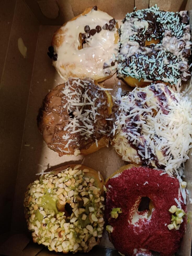View of a half dozen of sweet snacks photo