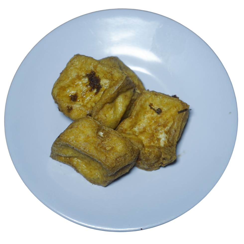Fried tofu on a plate png
