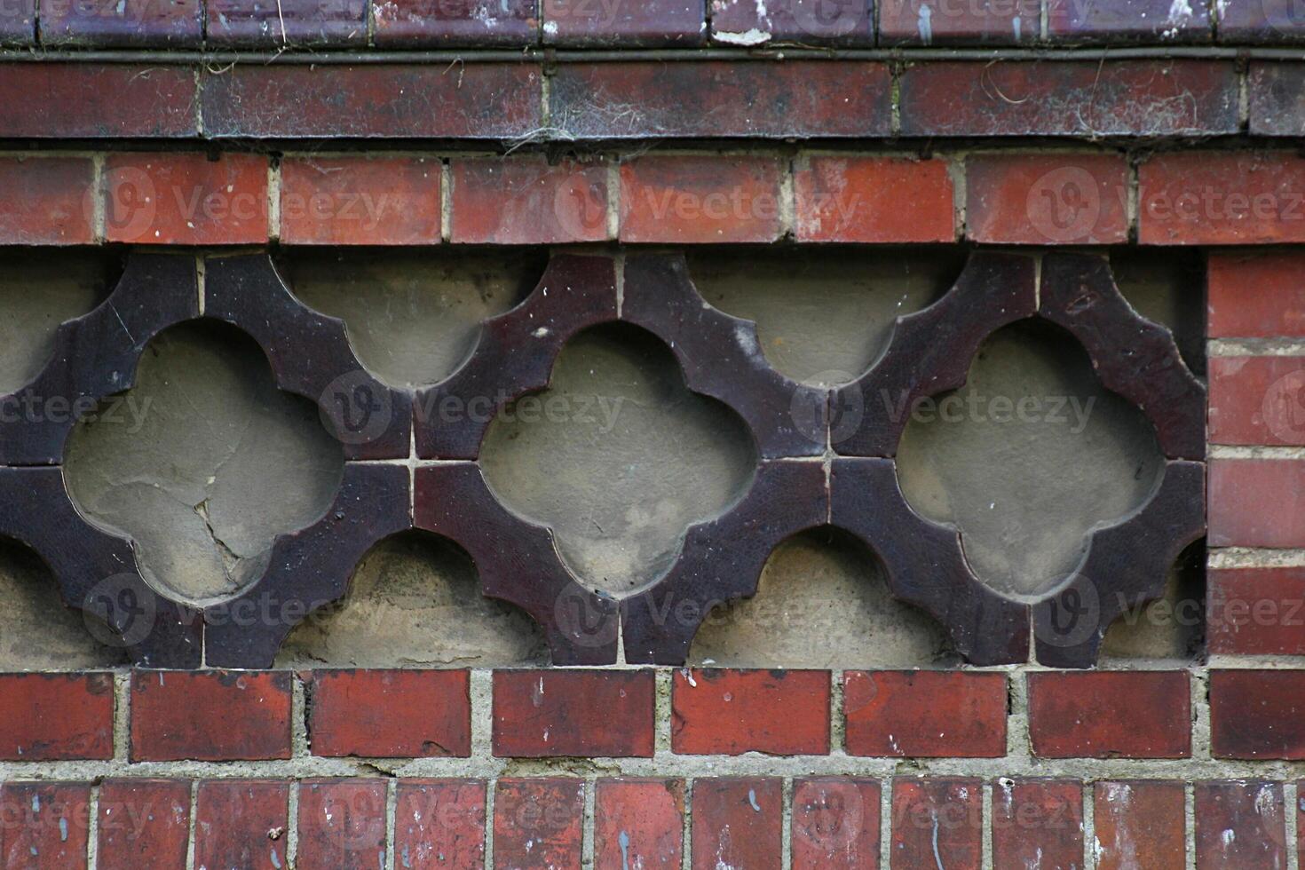 Ornamental architecture on an old building. photo