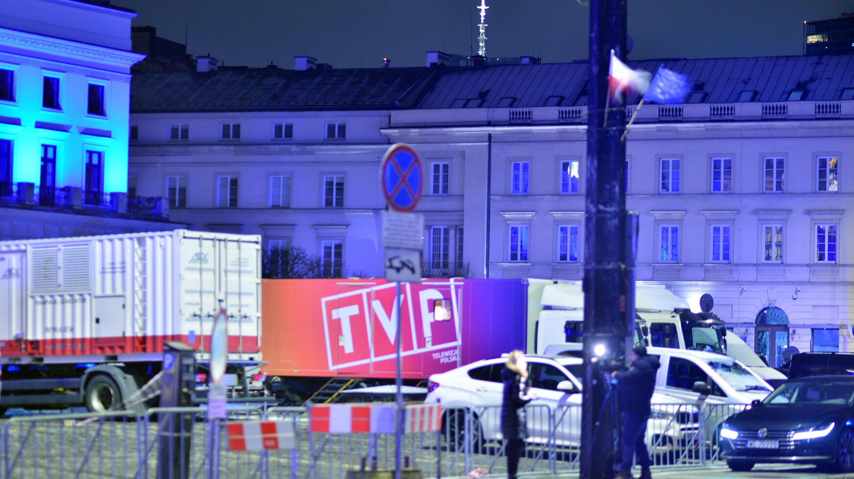 Warsaw, Poland. 3 January 2025. TVP broadcast vans during the broadcast from the Grand Theatre. photo