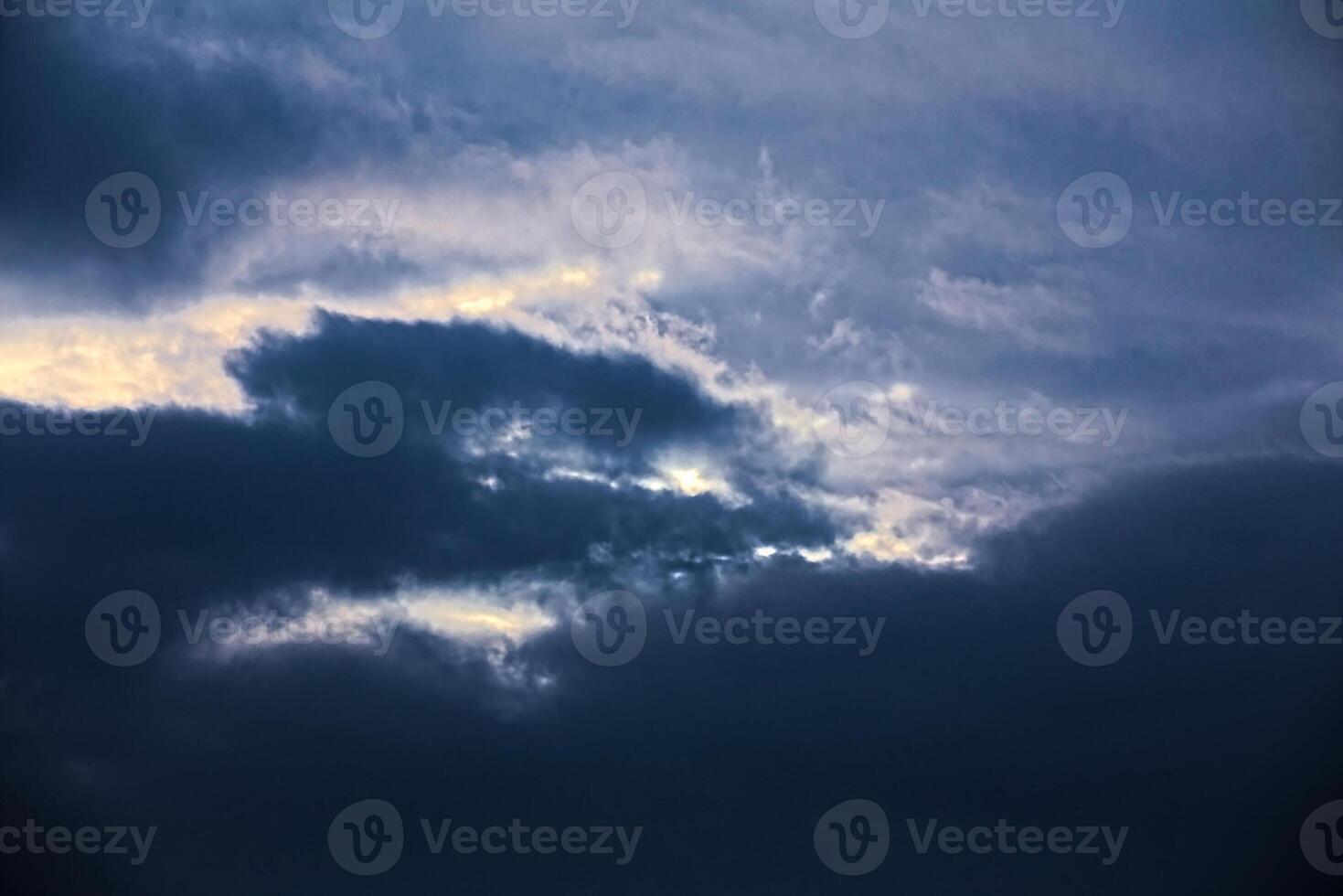 Blue cloudscape with fine structure photo