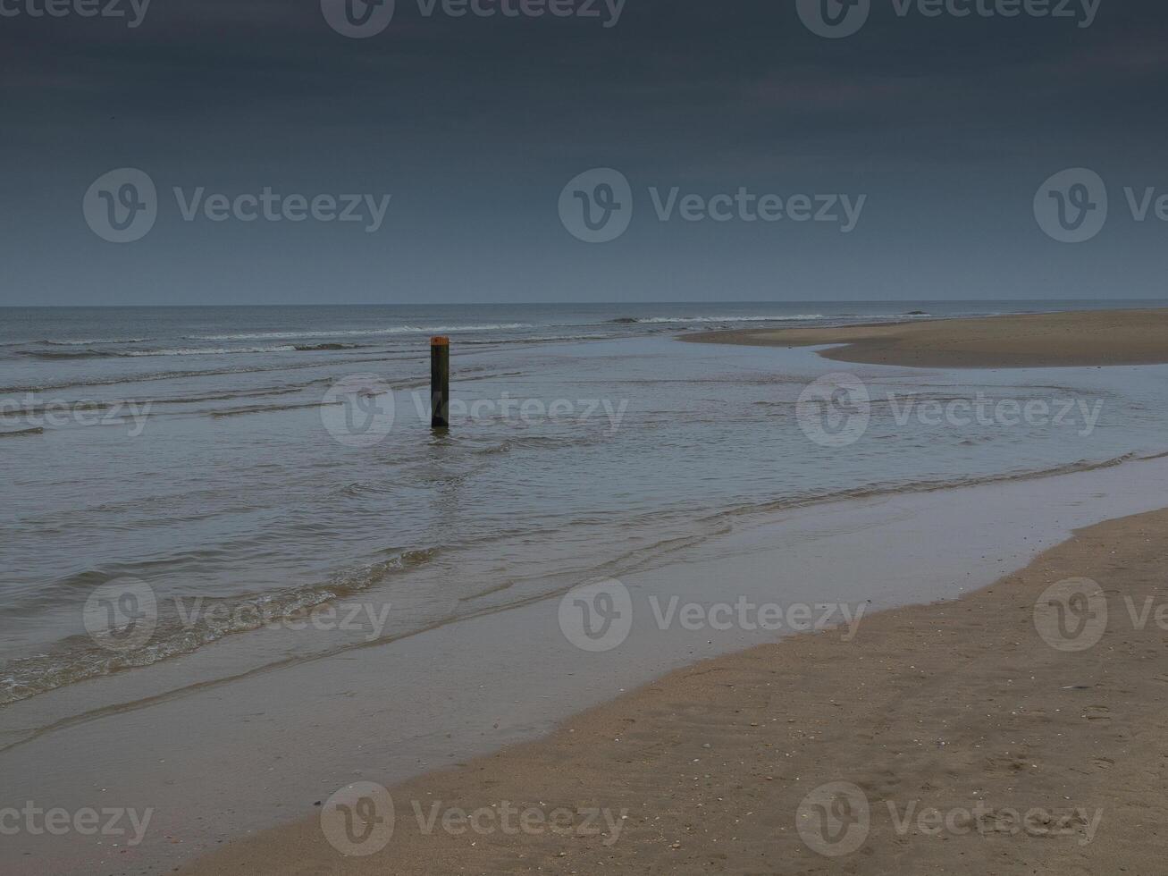 dark sky in egmond photo