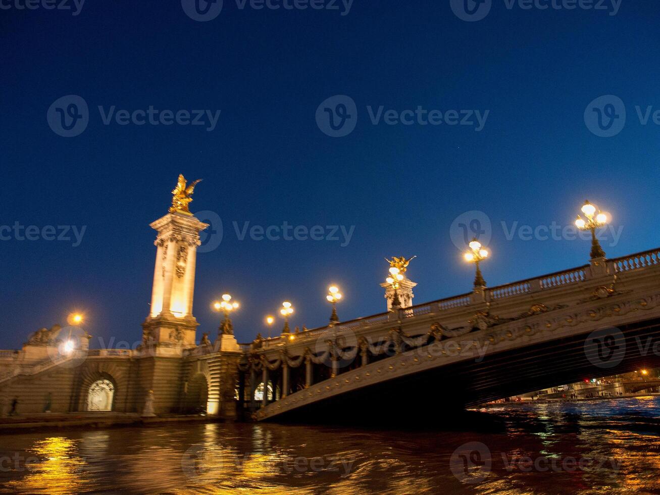 seien bridge in paris photo