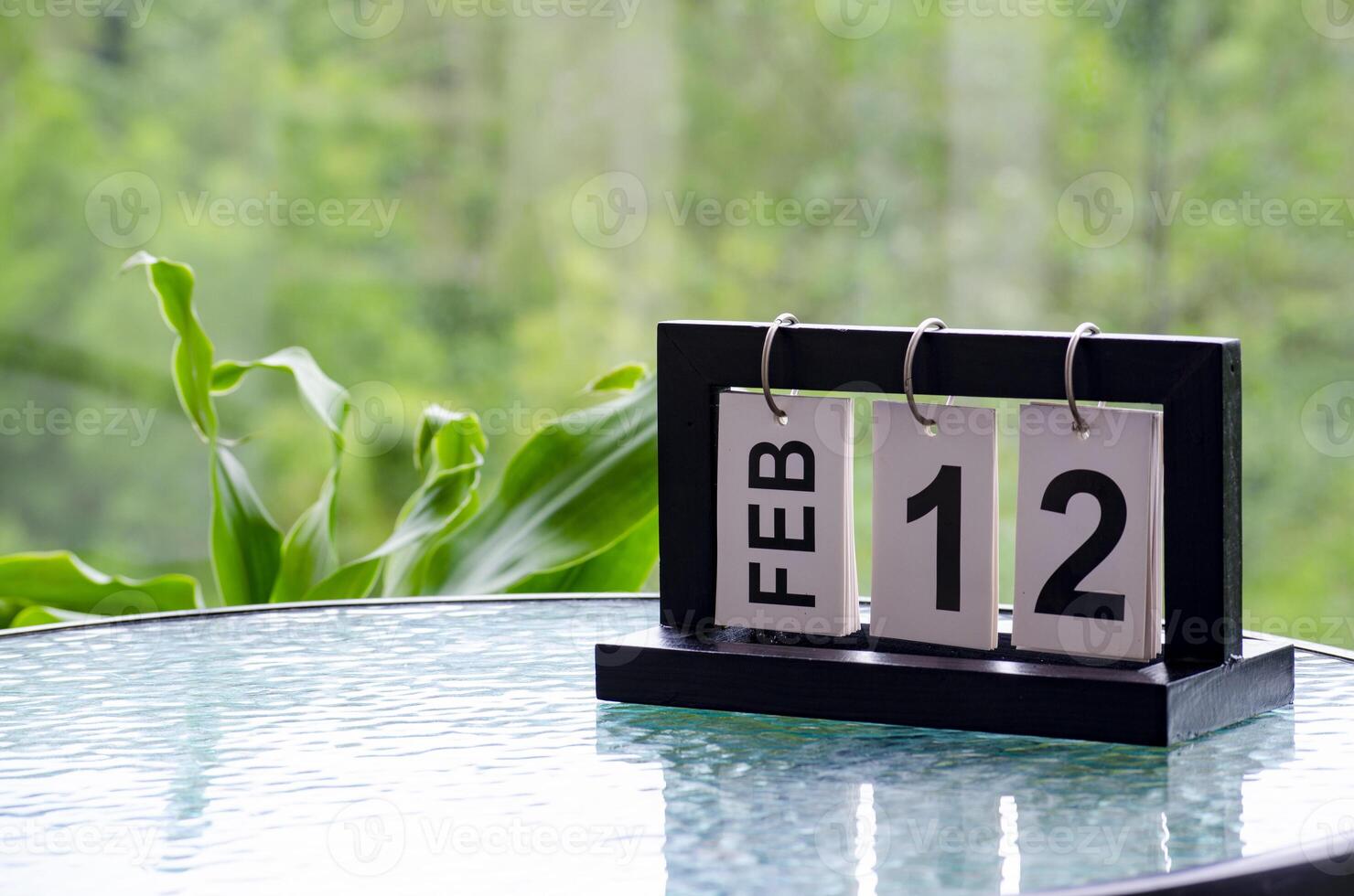 12th February table calendar with customizable space for text or ideas photo