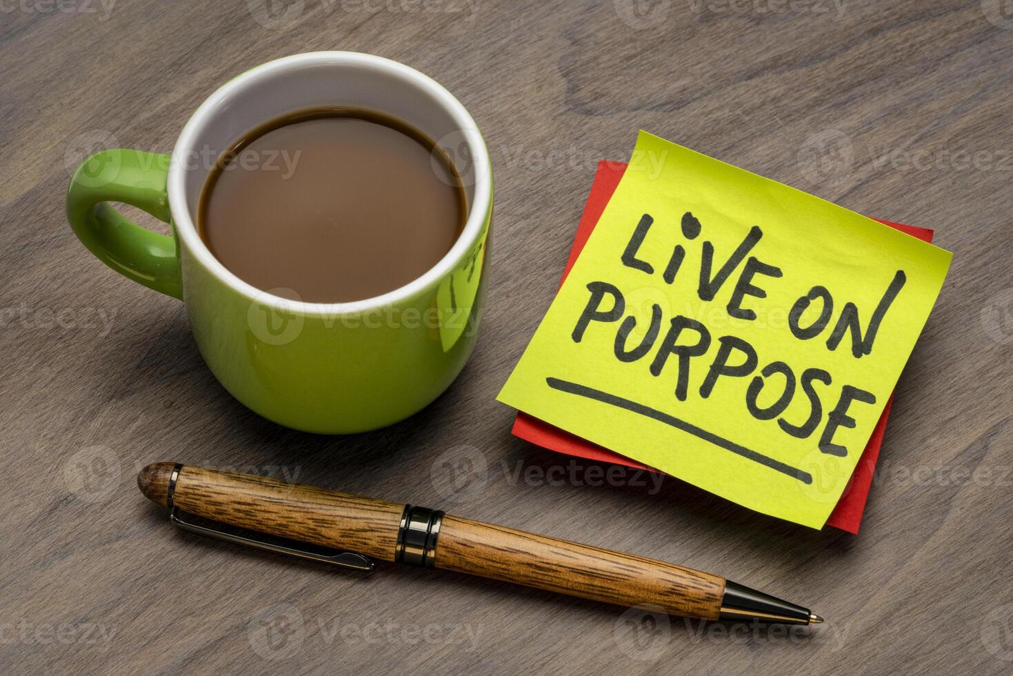Live on purpose inspiraitonal note photo