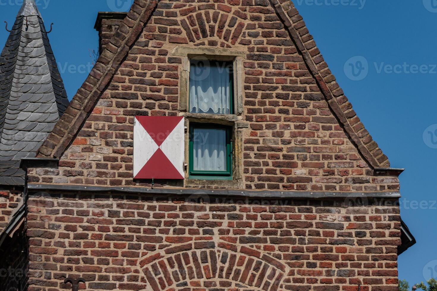 old house in xanten photo