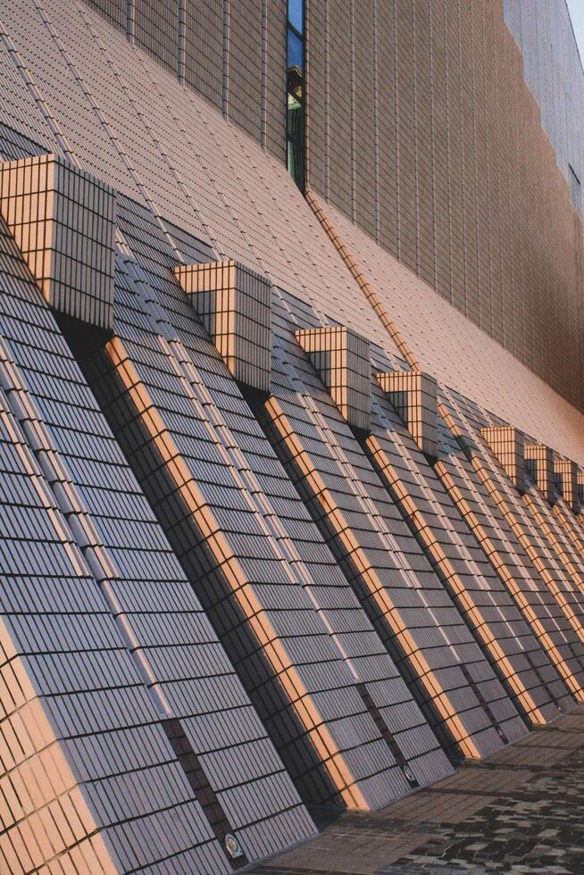 Diagonals and Horizontals photo