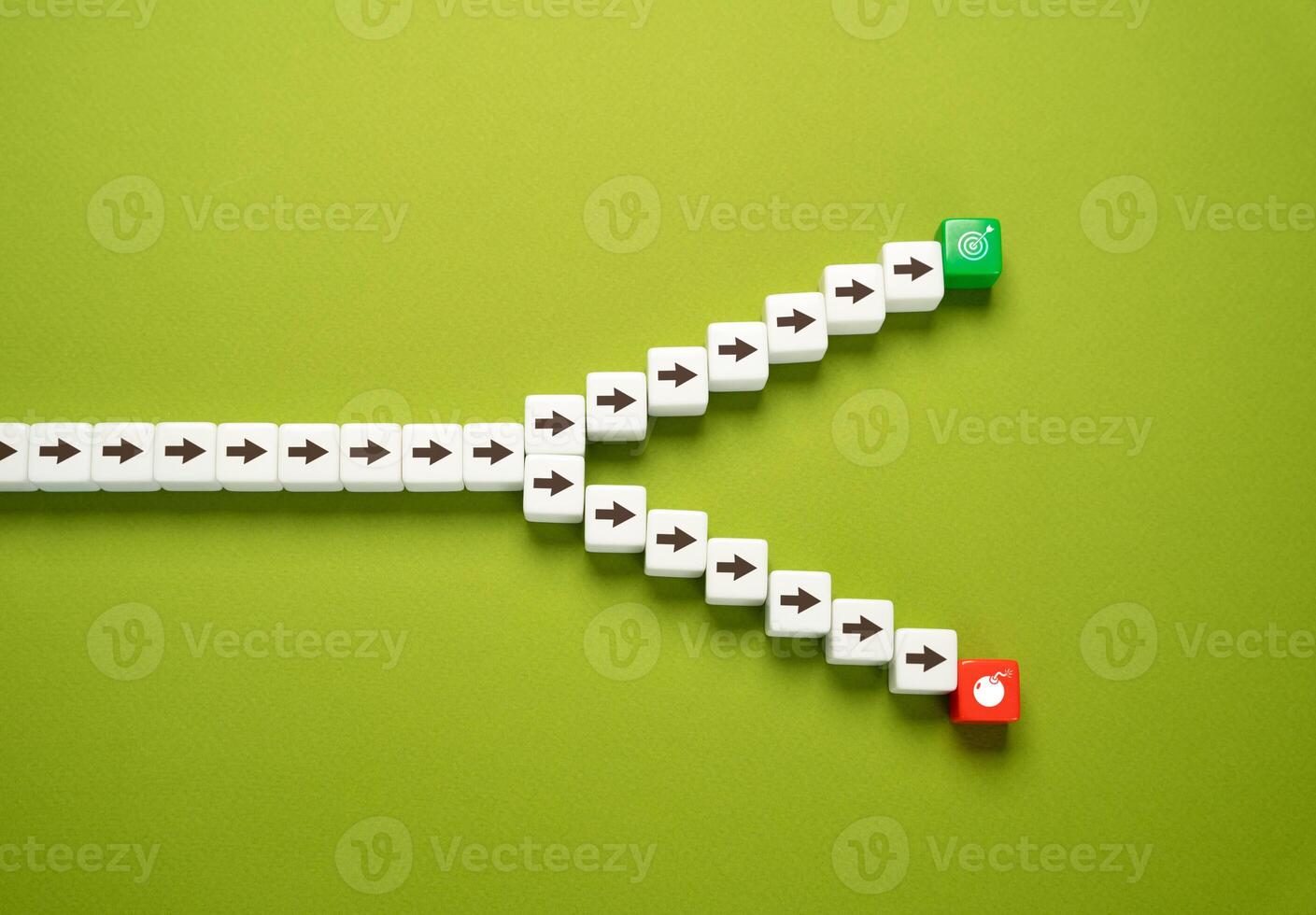 Achieve the goal or fail. Evaluate both options and choose the correct one photo