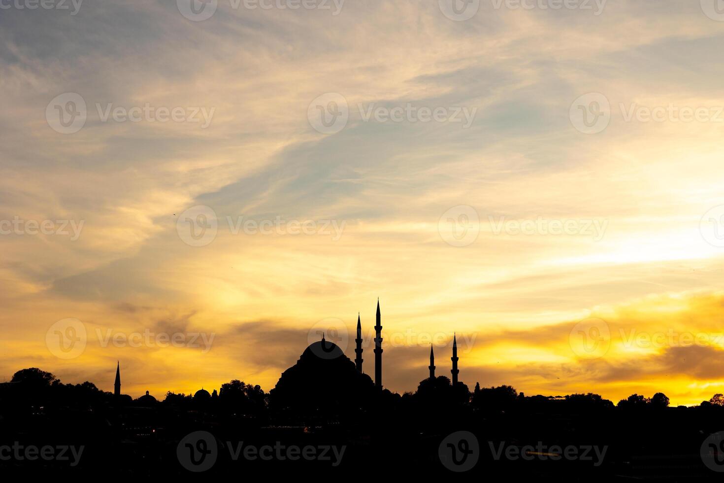Silhouette of Suleymaniye Mosque at sunset. Ramadan or islamic concept photo