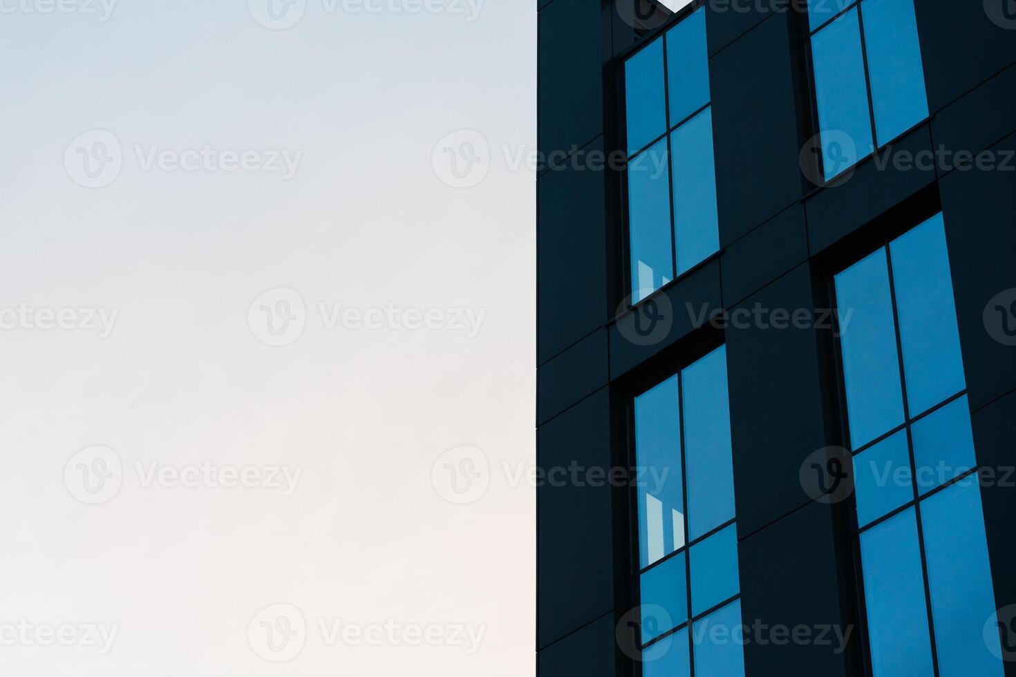 A tall building with windows photo