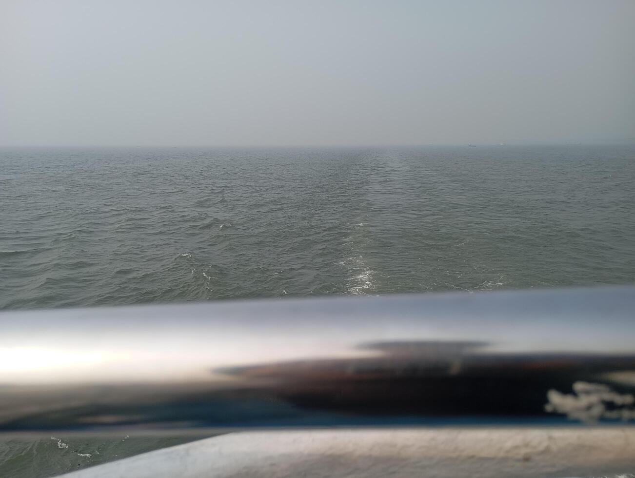 a view of the ocean from photo