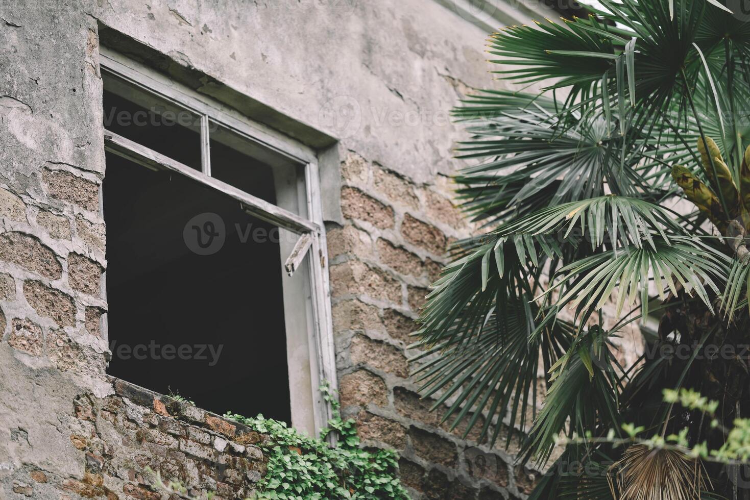 Weathered Brick Wall Texture, old brick wall photo