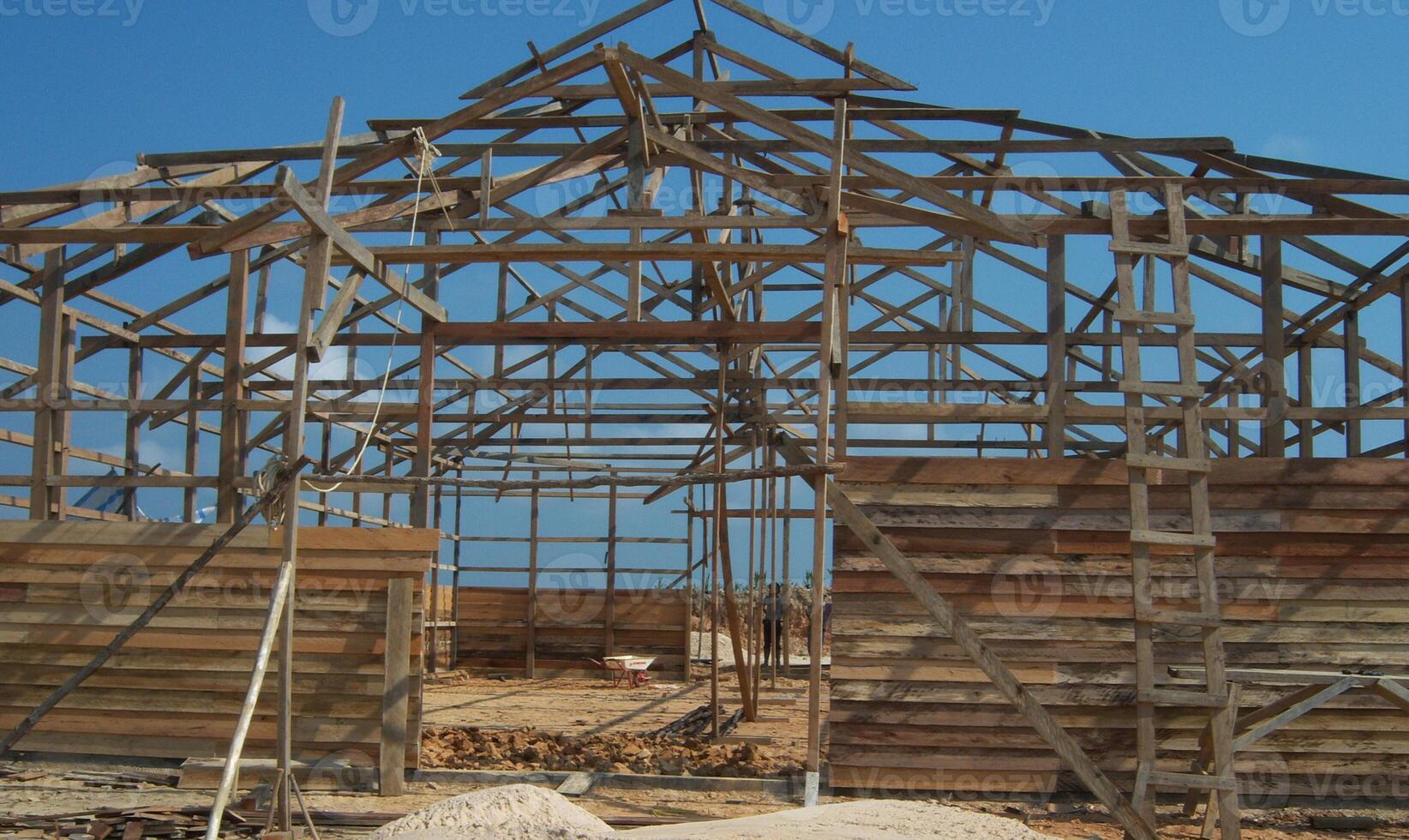 Witness the progress of our wooden house construction. photo