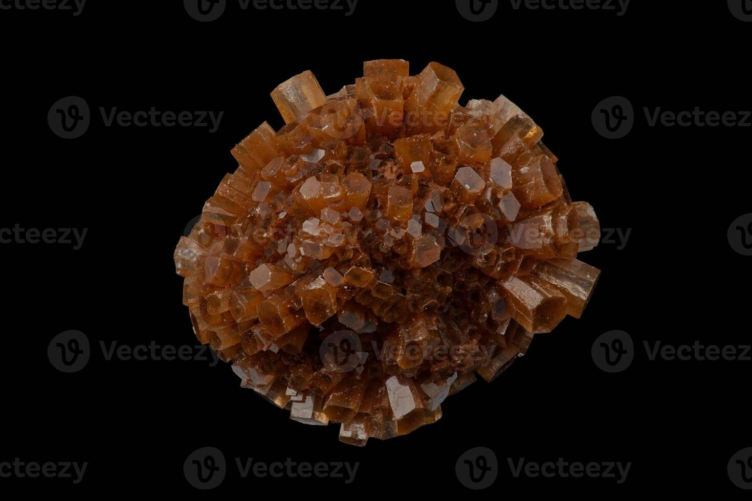 Aragonite crystals closeup photo