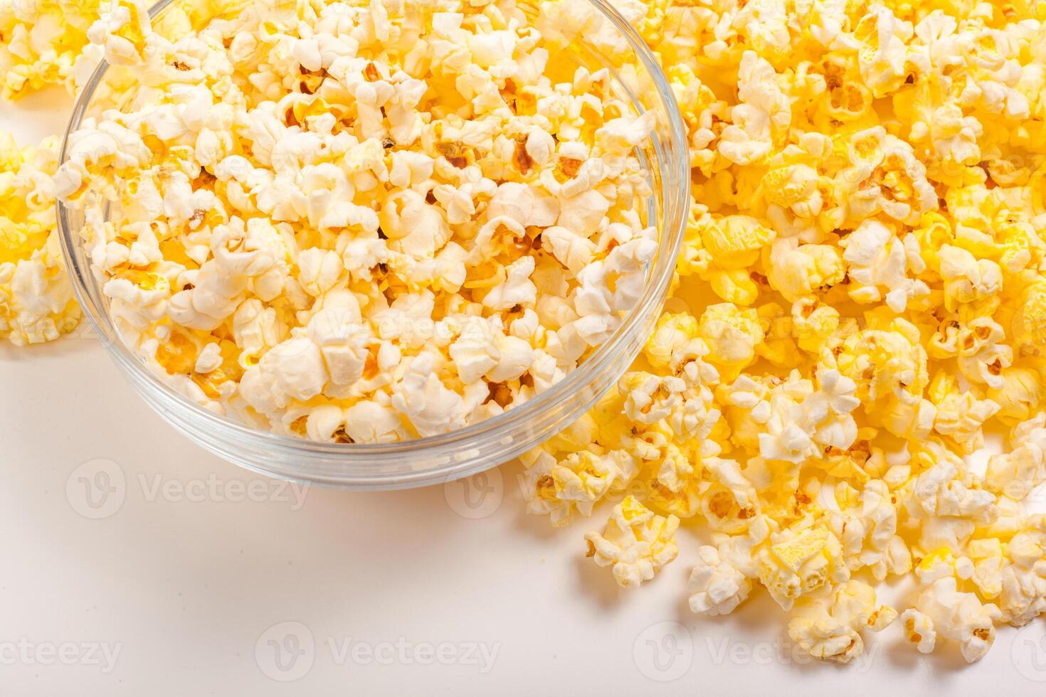 Bowl of popcorn, isolated photo